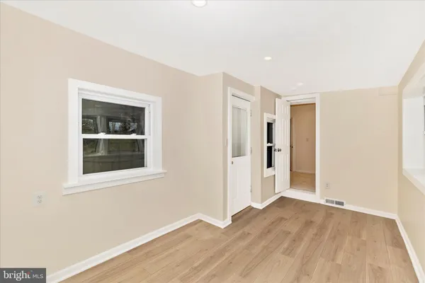 a house view with a outdoor space