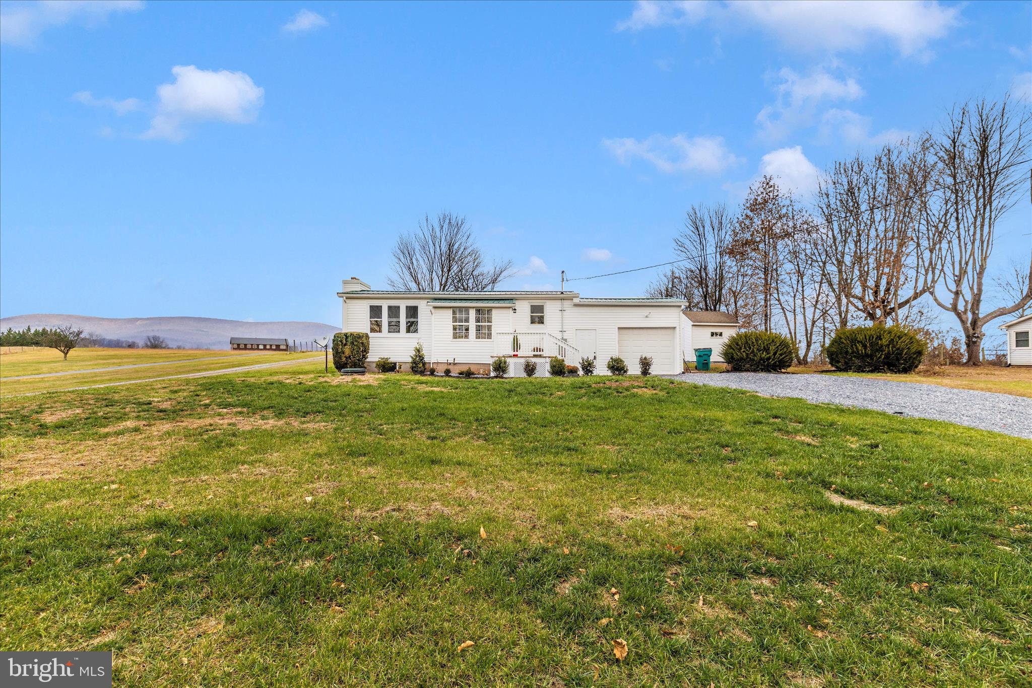 8128 Apples Church Road Thurmont, MD 21788 - Photo 50 of 60 Exterior Front