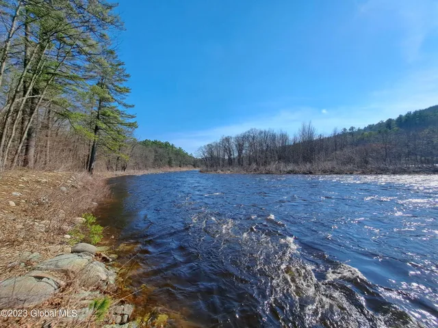 $649,900 | L57 Ny-28, Fort Plain, NY 13339