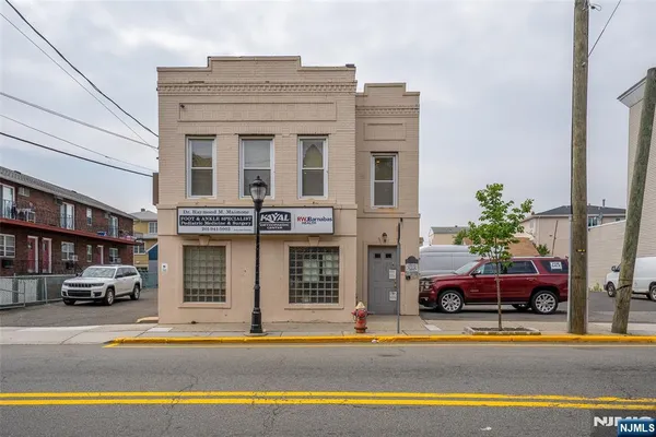 $1,200,000 | 89 Anderson Avenue, Fairview, NJ 07022