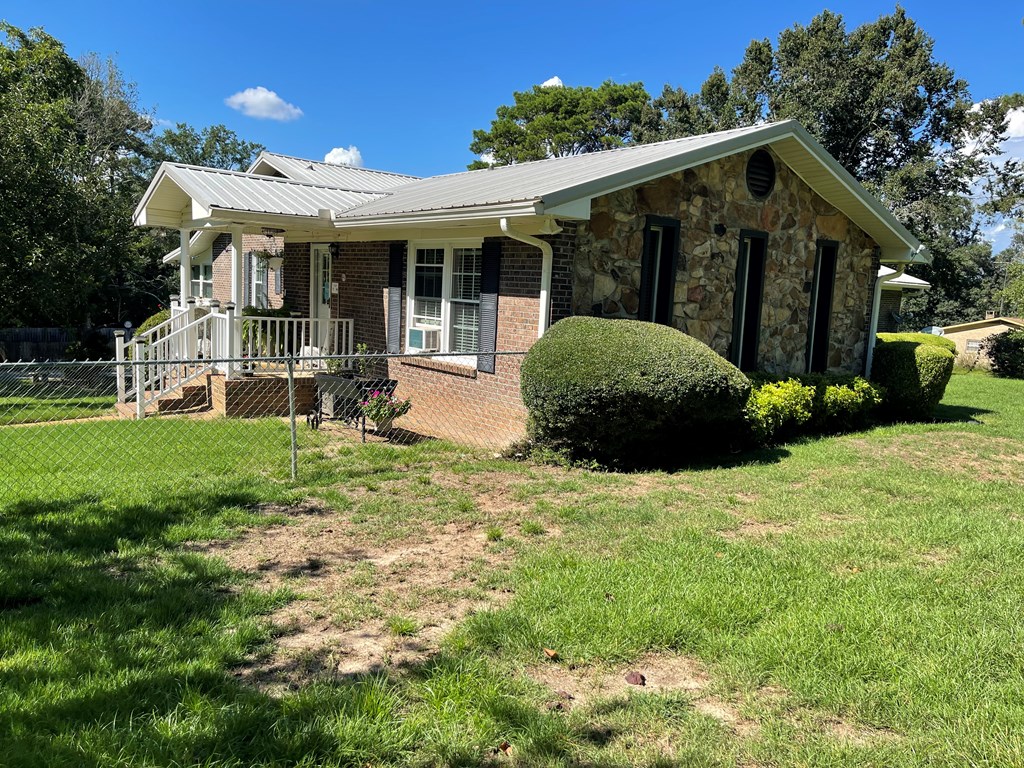 94 Choctawhatchee Hills Road Dothan, AL 36301 - Photo 3 of 54