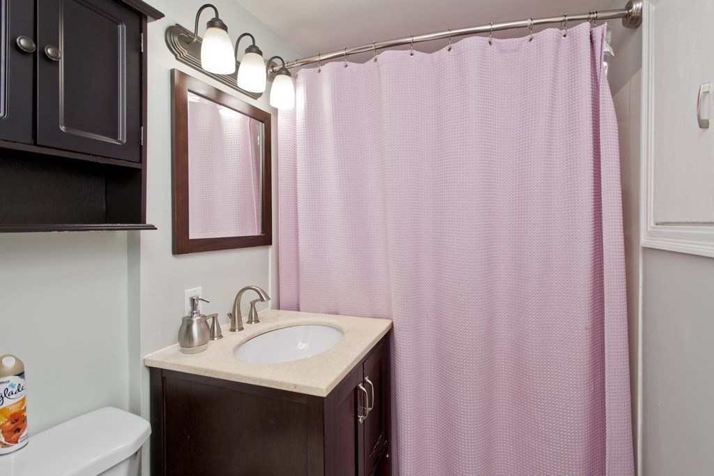 43 Harrington Road Chicopee, MA 01020 - Photo 28 of 37 Gallery Image 28