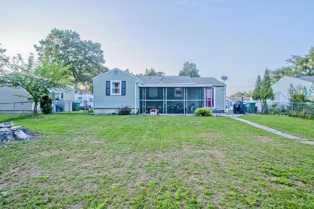 43 Harrington Road Chicopee, MA 01020 - Photo 33 of 37 Gallery Image 33