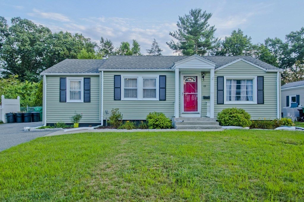 43 Harrington Road Chicopee, MA 01020 - Photo 36 of 37 Gallery Image 36