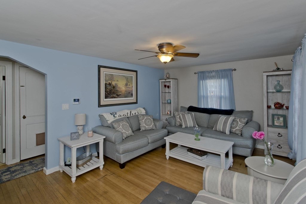 43 Harrington Road Chicopee, MA 01020 - Photo 6 of 37 Gallery Image 6