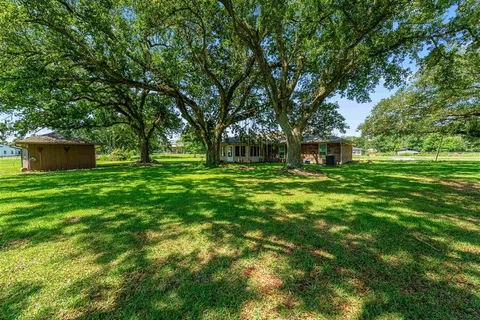 $180,000 | 8094 Holland Road, Hayes, LA 70647
