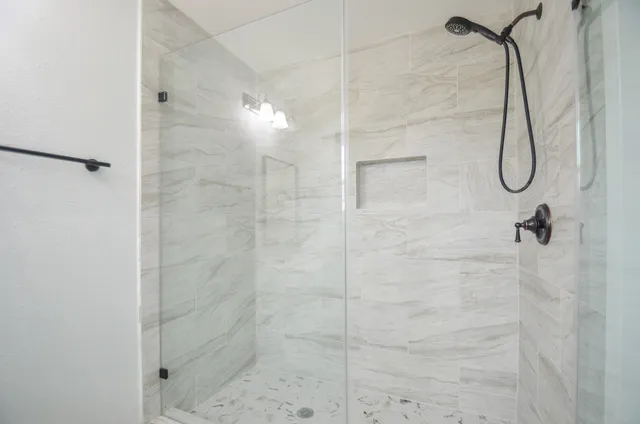 $475,000 | 8810 Dogwood Drive, Tomball, TX 77375