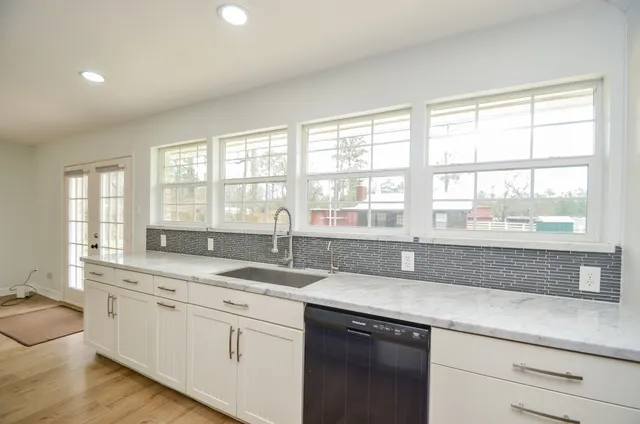 $475,000 | 8810 Dogwood Drive, Tomball, TX 77375