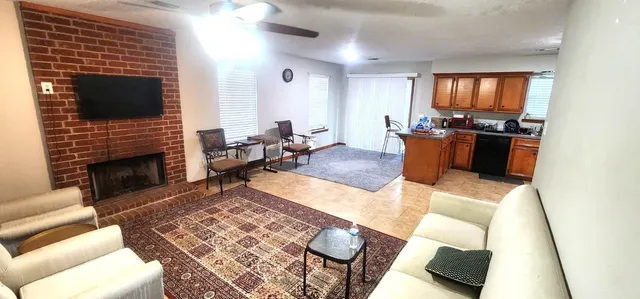 $475,000 | 8810 Dogwood Drive, Tomball, TX 77375