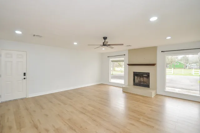 $475,000 | 8810 Dogwood Drive, Tomball, TX 77375