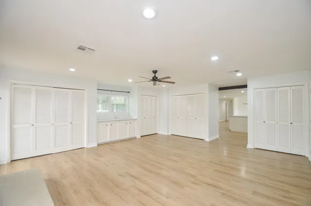 $475,000 | 8810 Dogwood Drive, Tomball, TX 77375