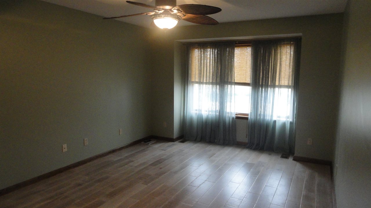 110 Lake Court Decatur, IN 46733 - Photo 12 of 26