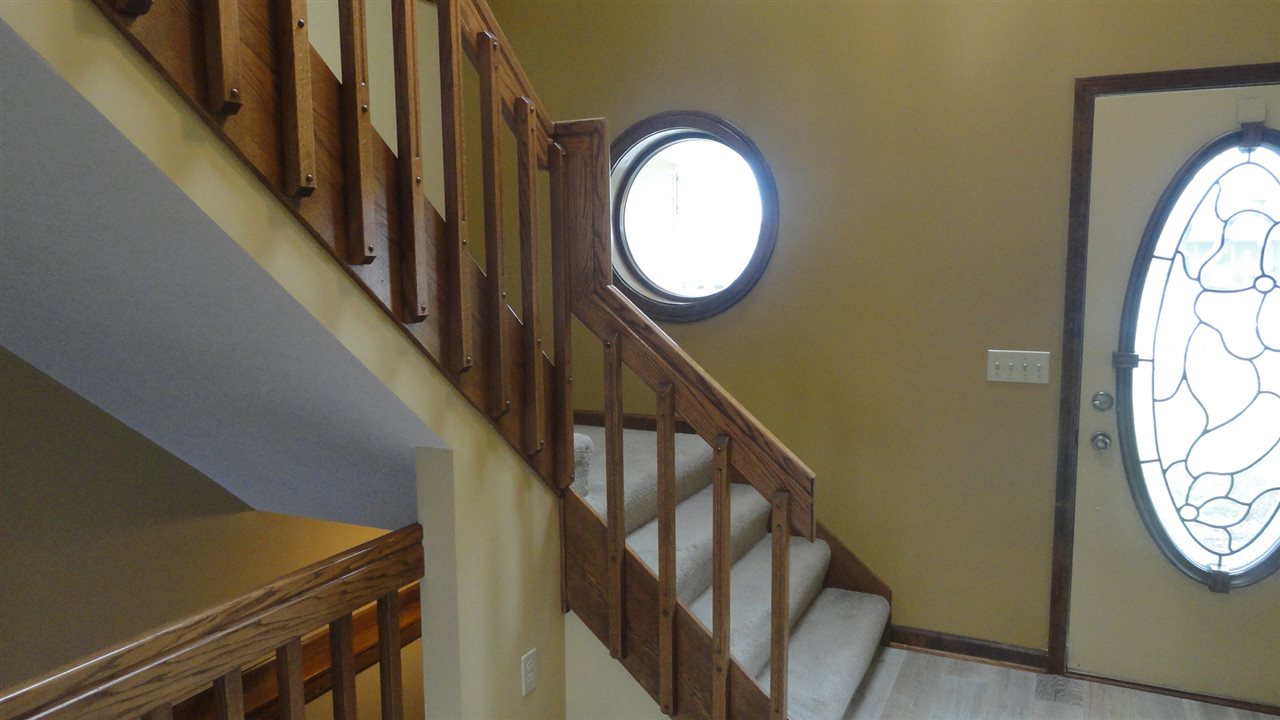 110 Lake Court Decatur, IN 46733 - Photo 15 of 26