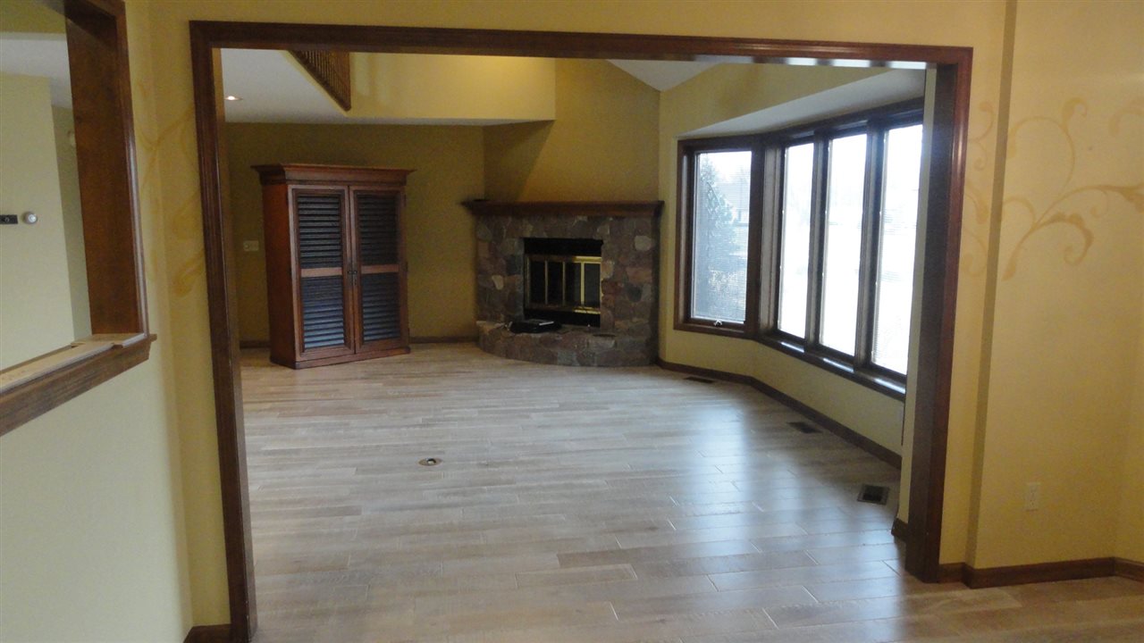 110 Lake Court Decatur, IN 46733 - Photo 8 of 26