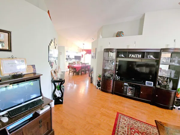 $3,200 | 5 Heather Trace Drive, Boynton Beach, FL 33436