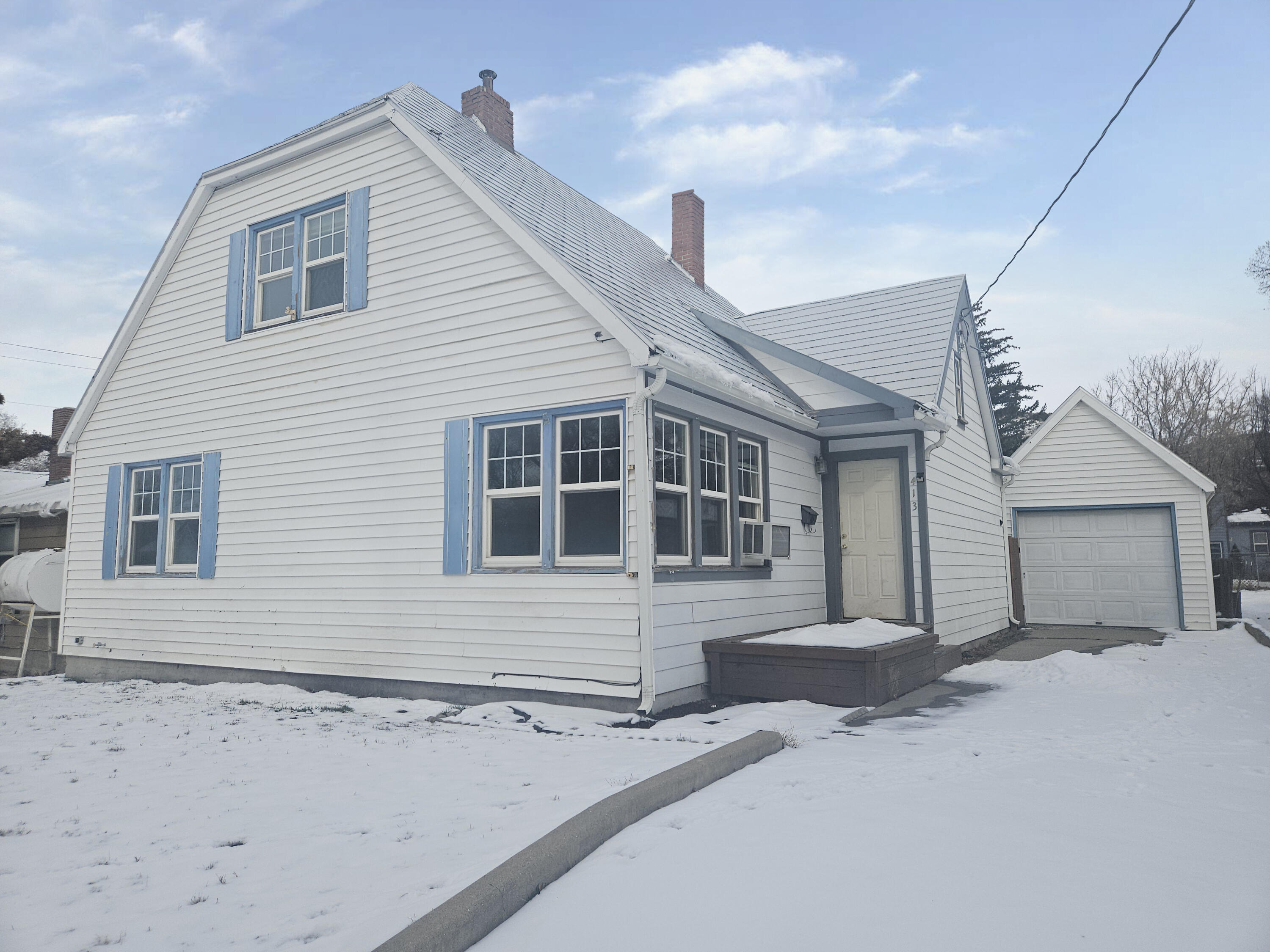 413 South H Street Lakeview, OR 97630 - Photo 1 of 17 1. Front