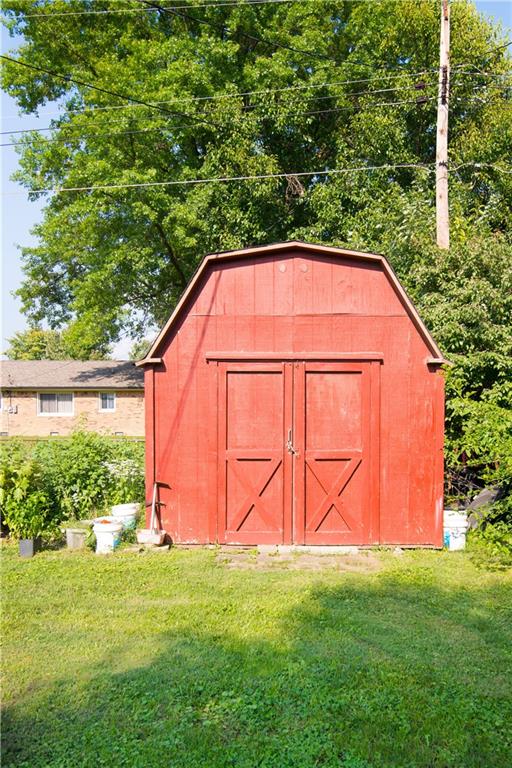 854 Reda Road Indianapolis, IN 46227 - Photo 6 of 45 Gallery Image 6