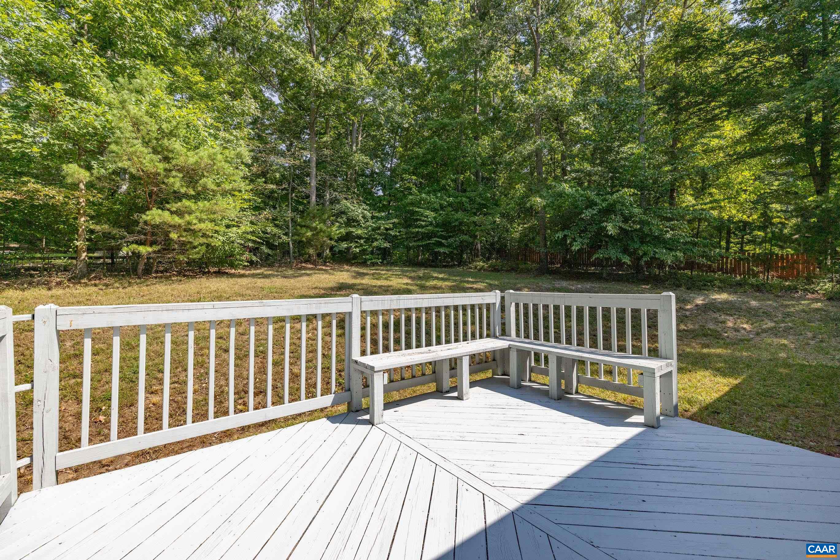 90 Riverside Drive Palmyra, VA 22963 - Photo 10 of 30 a view of balcony with wooden floor and fence