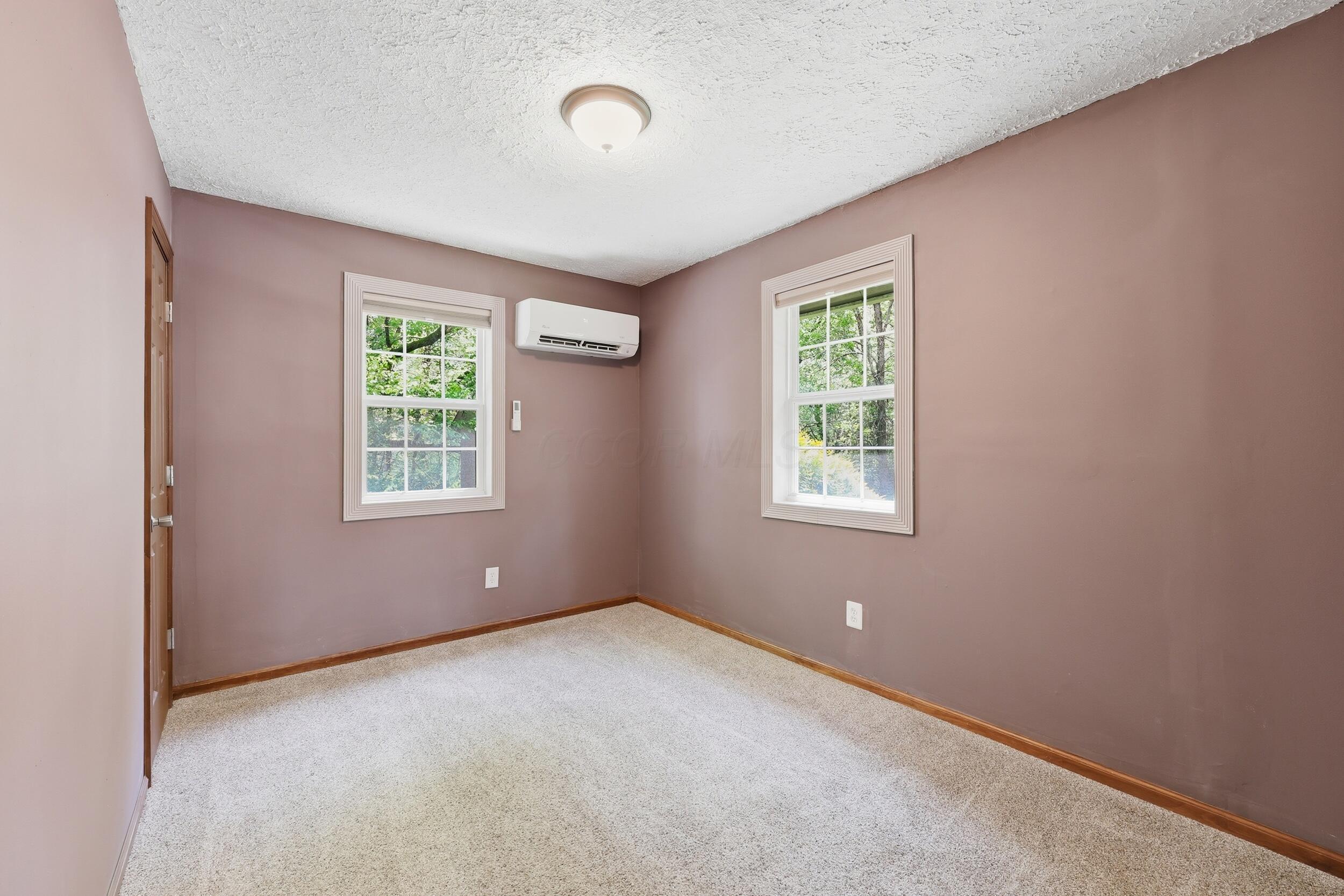 13995 Graham Road Southwest Pataskala, OH 43062 - Photo 15 of 40