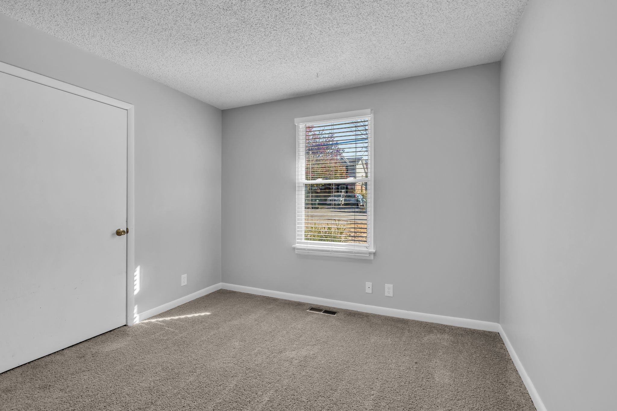 4643 Forest Ridge Drive Hermitage, TN 37076 - Photo 15 of 32 an empty room with a window