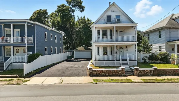 $799,000 | 582 Eastern Avenue, Lynn, MA 01902