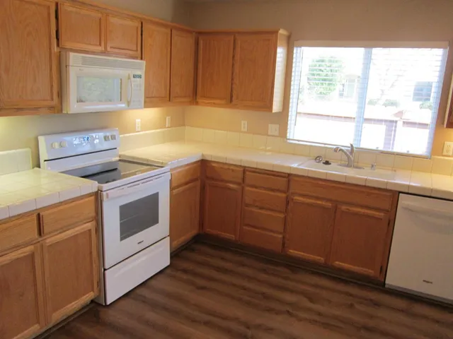 $509,950 | 3336 Sleepy Hollow Lane, Modesto, CA 95355