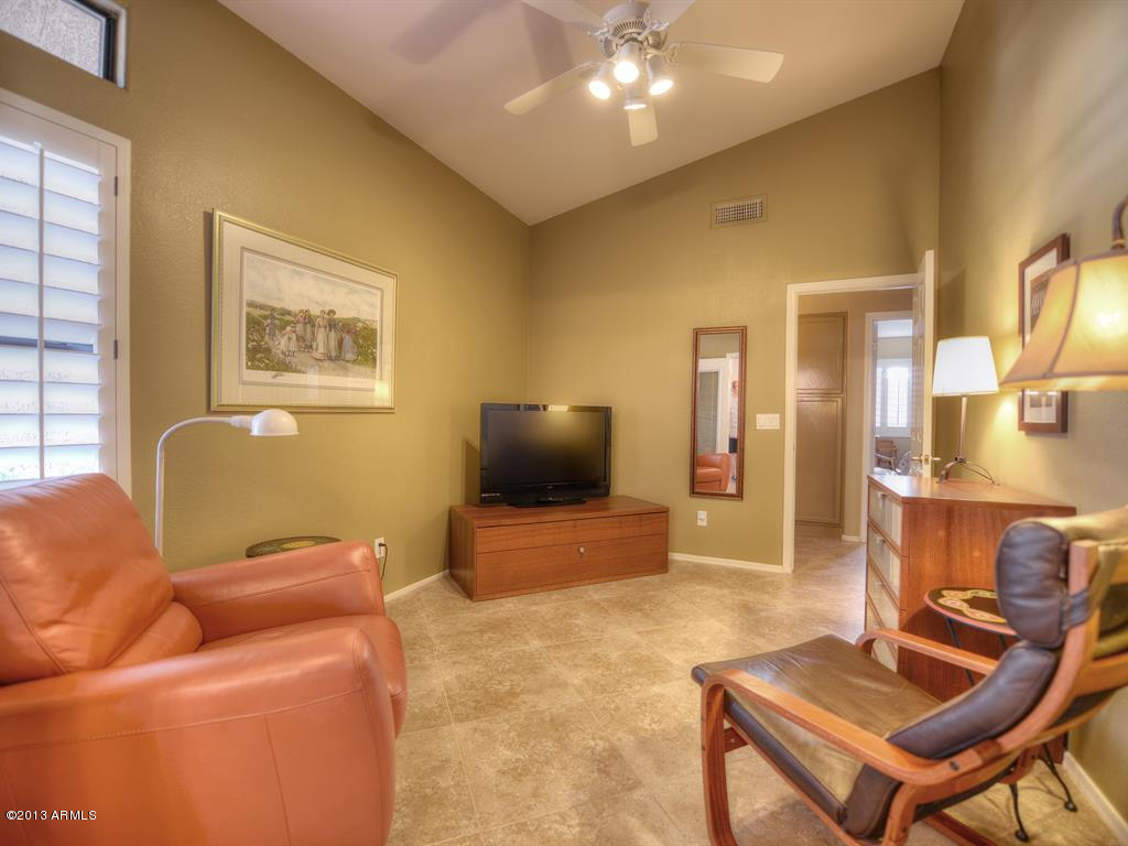 4333 East Danbury Road Phoenix, AZ 85032 - Photo 14 of 27 014_Den