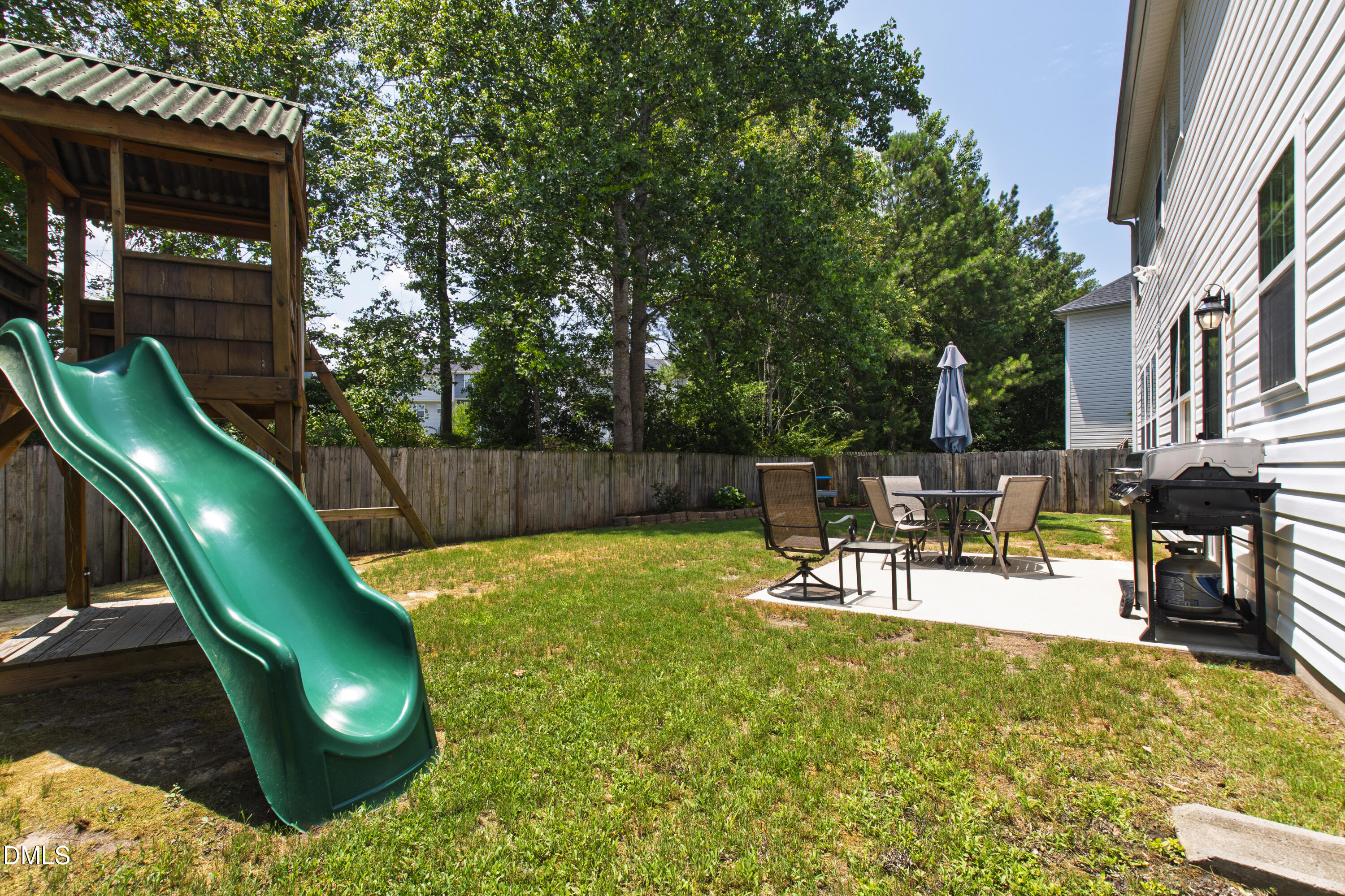 6220 Amber Bluffs Crescent Raleigh, NC 27616 - Photo 48 of 55 Amber (45)