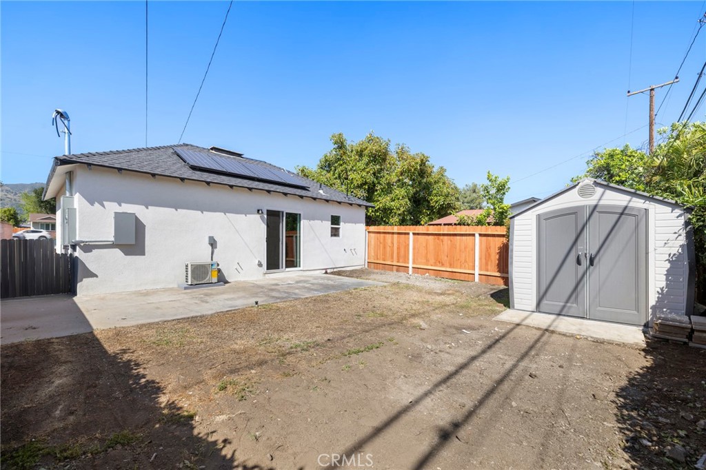 720 East Foothill Boulevard Glendora, CA 91741 - Photo 37 of 37 a backyard of a house