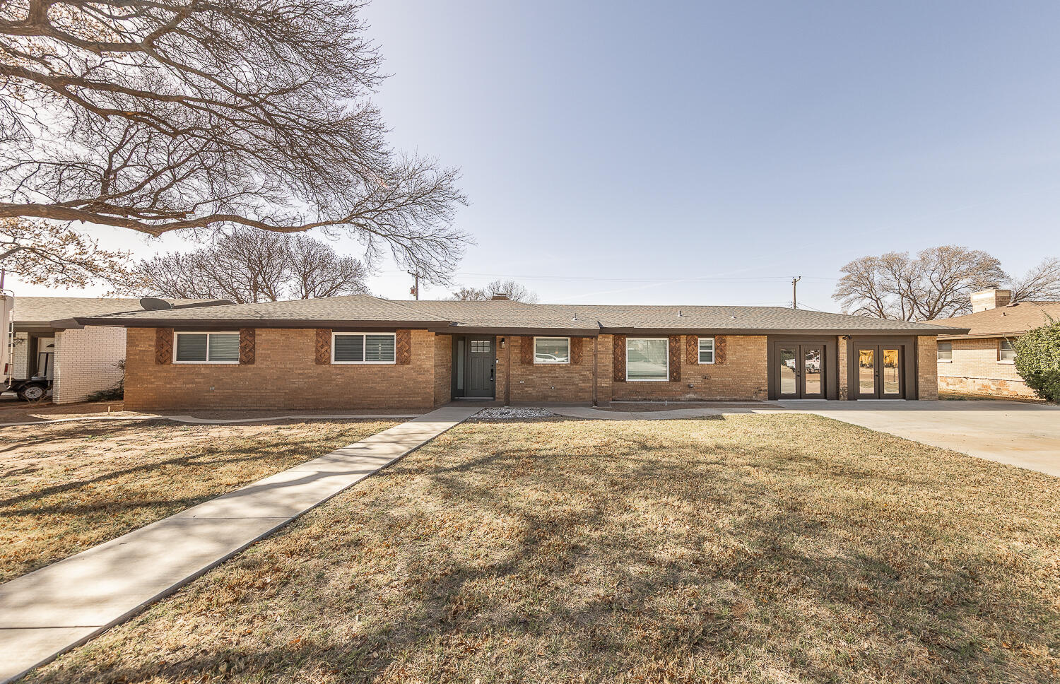 1304 8th Street Shallowater, TX 79363 - Photo 1 of 28 2L9A1312