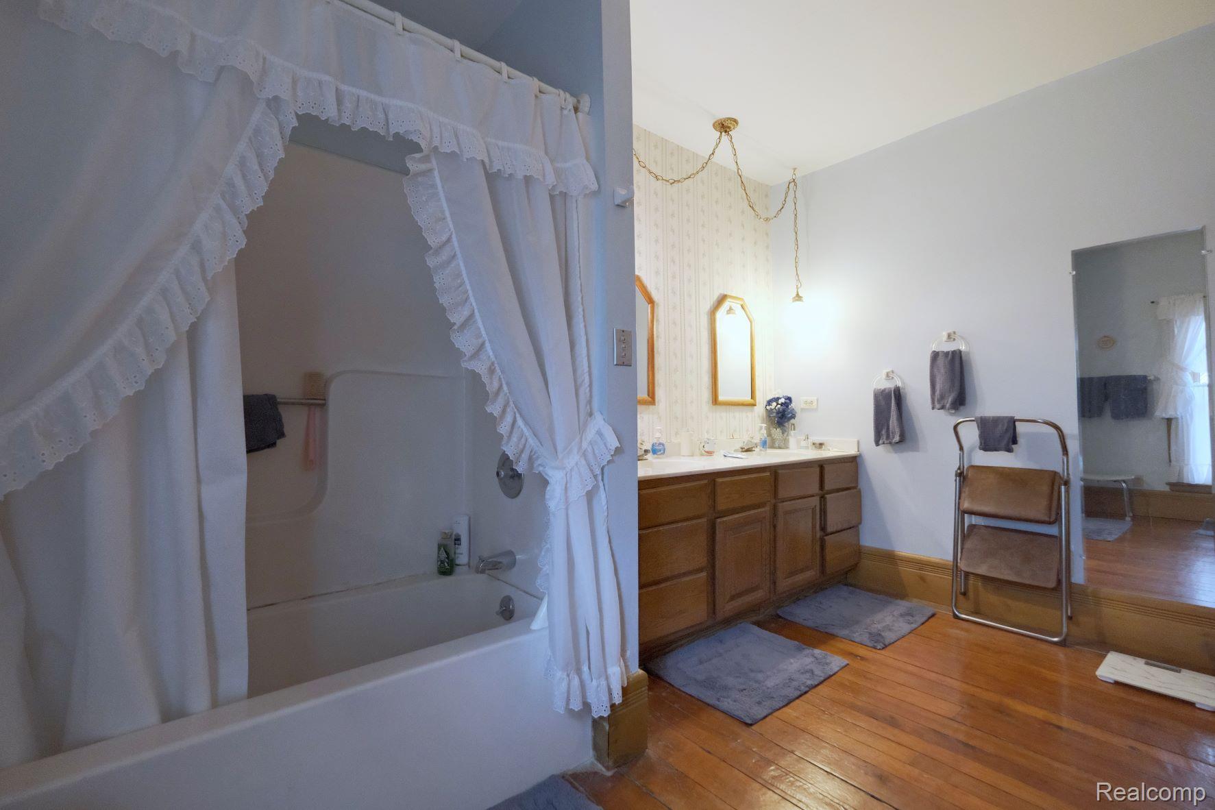 5537 Church Road Bancroft, MI 48414 - Photo 17 of 24 Gallery Image 17