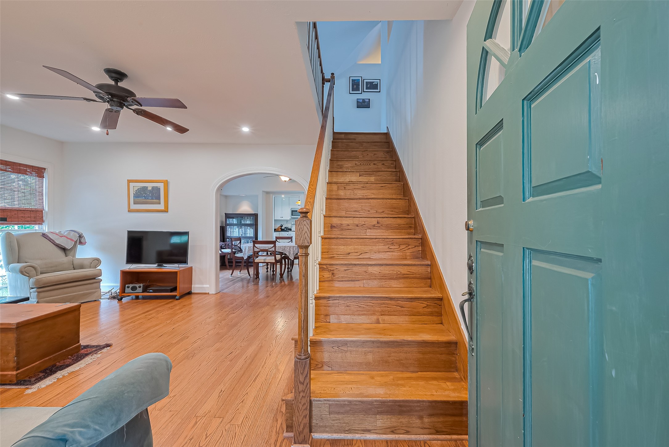 501 Gale Street Houston, TX 77009 - Photo 6 of 49 a view of entryway and hall with wooden floor