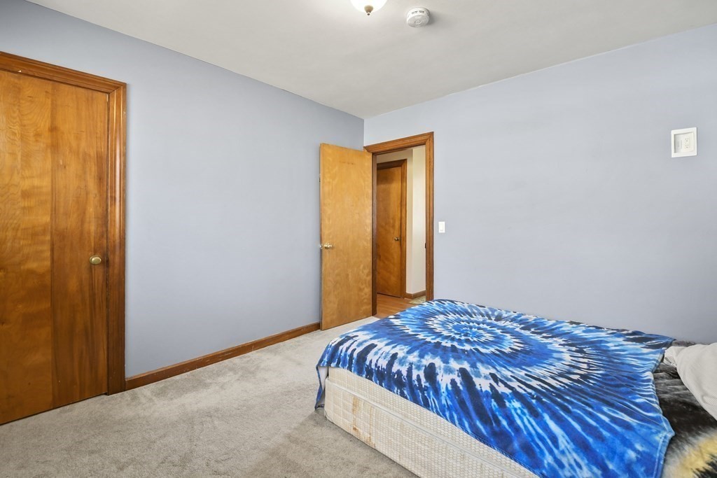 2584 Providence Road Northbridge, MA 01534 - Photo 17 of 32 Gallery Image 17