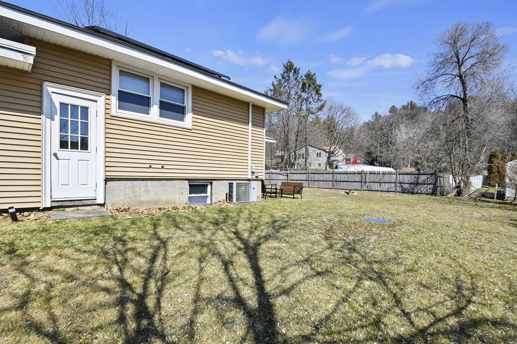 2584 Providence Road Northbridge, MA 01534 - Photo 26 of 32 Gallery Image 26