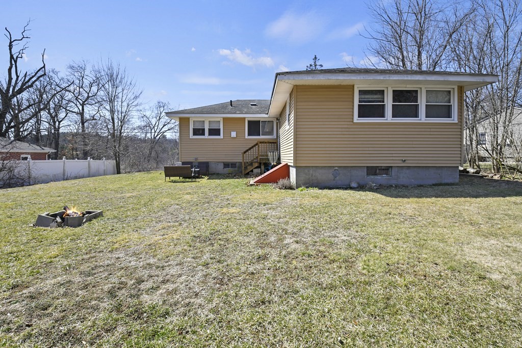2584 Providence Road Northbridge, MA 01534 - Photo 29 of 32 Gallery Image 29