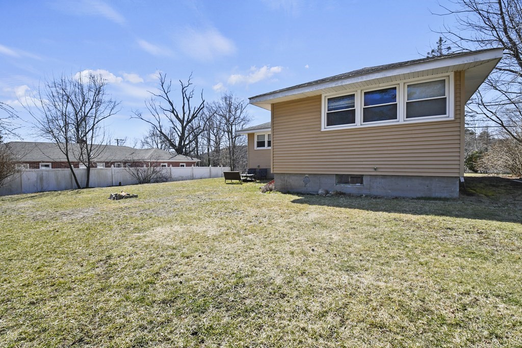 2584 Providence Road Northbridge, MA 01534 - Photo 30 of 32 Gallery Image 30
