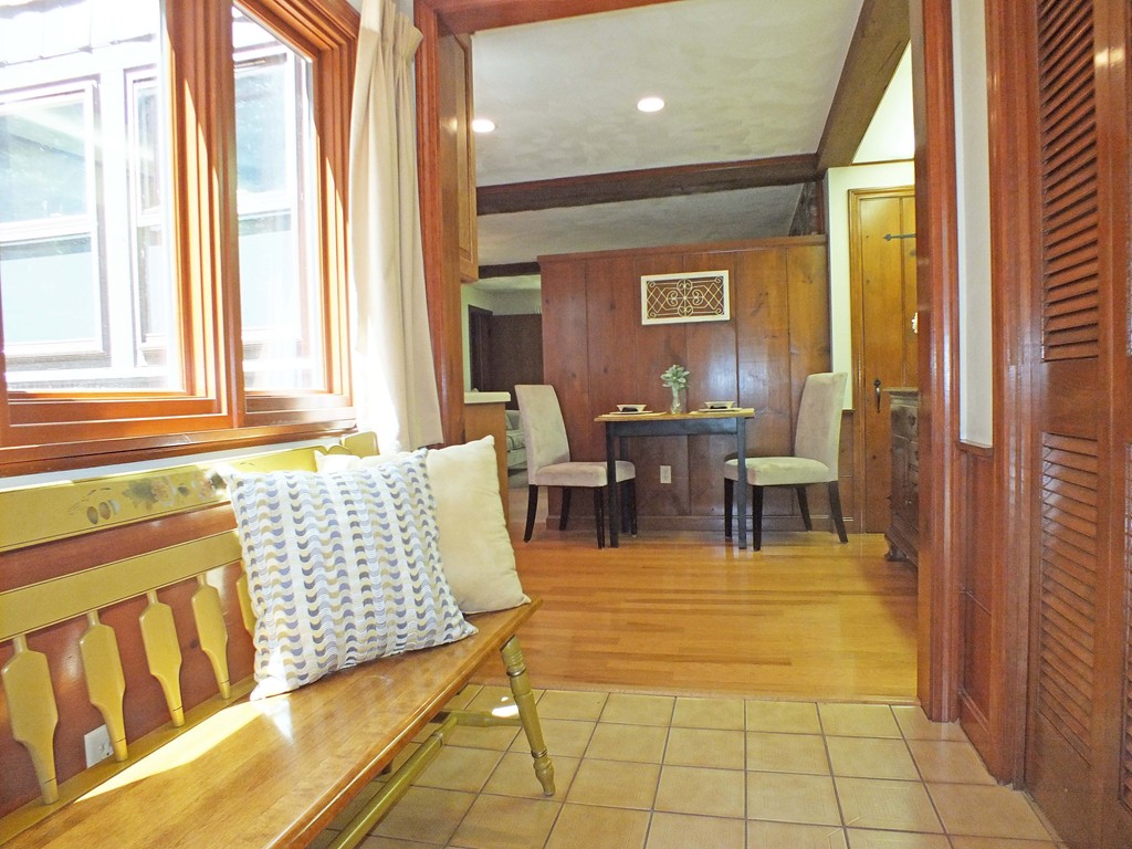 18 Hitchinpost Road Chelmsford, MA 01824 - Photo 11 of 30 Gallery Image 11