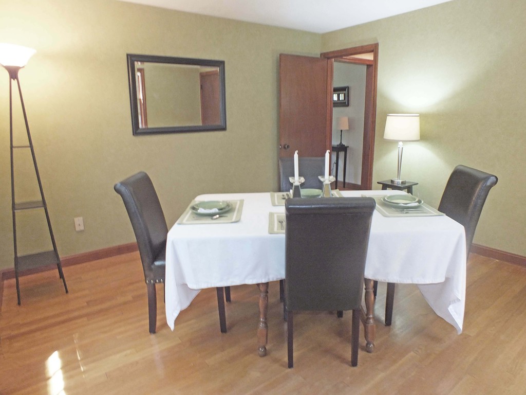 18 Hitchinpost Road Chelmsford, MA 01824 - Photo 14 of 30 Gallery Image 14