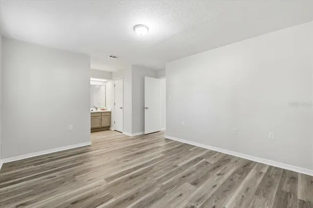 $279,999 | 664 Eagle Run, Lakeland, FL 33809