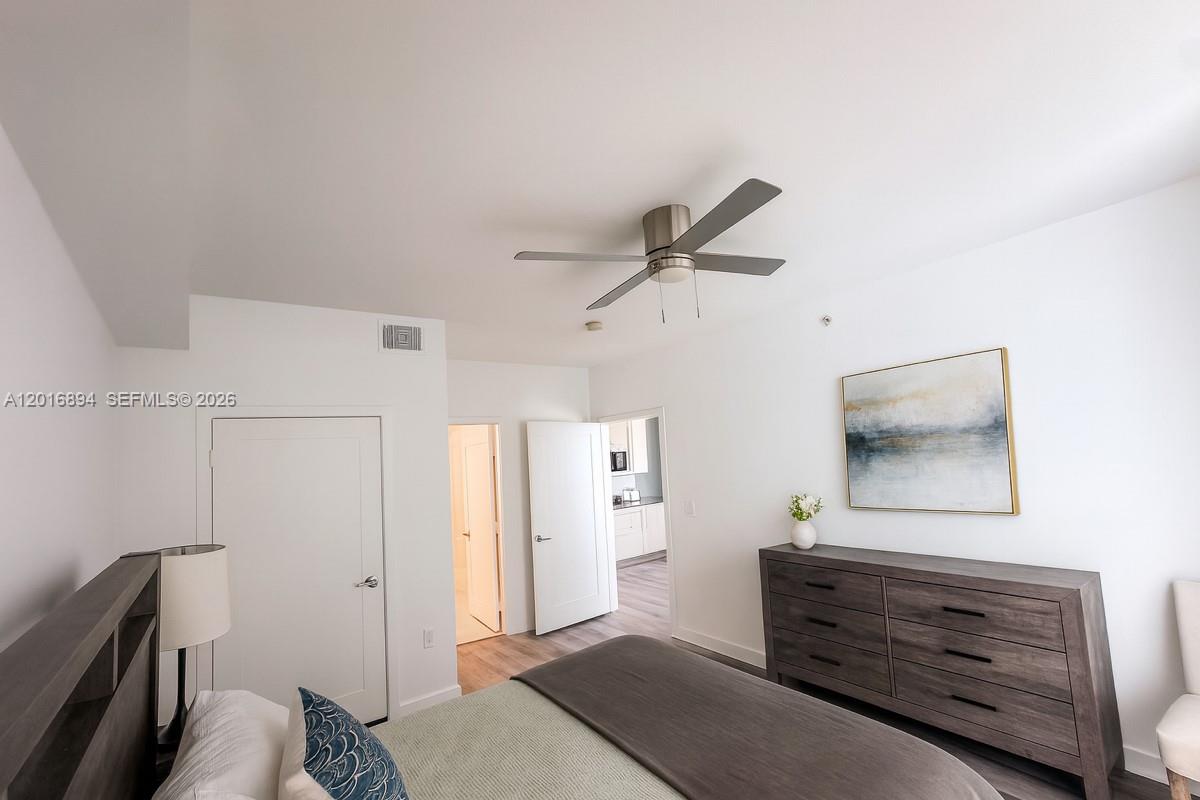 79 Southwest 12th Street, Unit 2809S Miami, FL 33130 - Photo 12 of 19