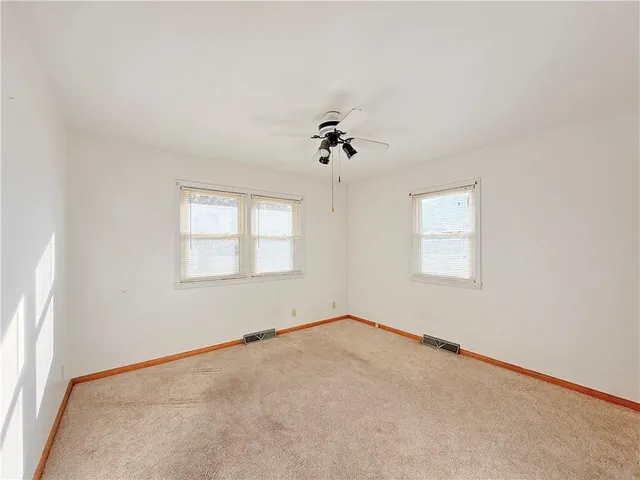 $172,000 | 510 West 30th Street, Higginsville, MO 64037