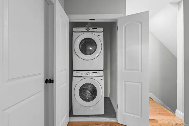 $1,169,000 | 112-44 212th Street | Queens Village