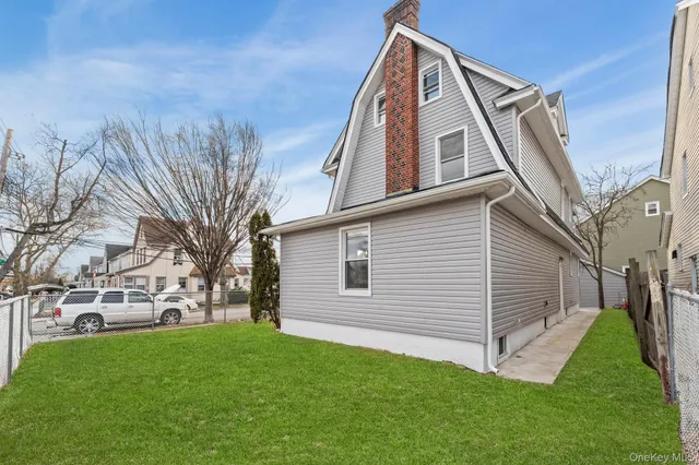 $1,169,000 | 112-44 212th Street | Queens Village