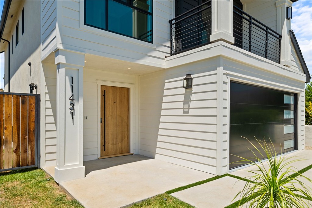 11431 De Celis Place Granada Hills, CA 91344 - Photo 4 of 20 a view of a entryway front of house