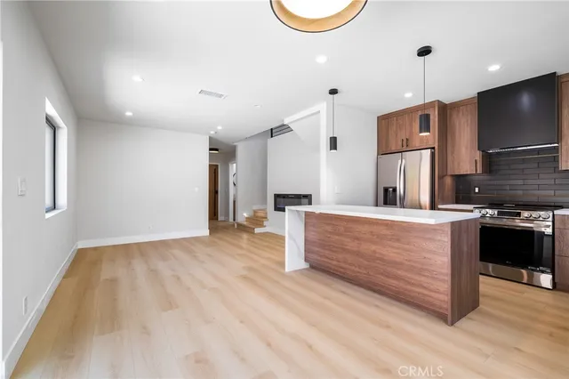 $4,300 | 11431 De Celis Place, Granada Hills, CA 91344