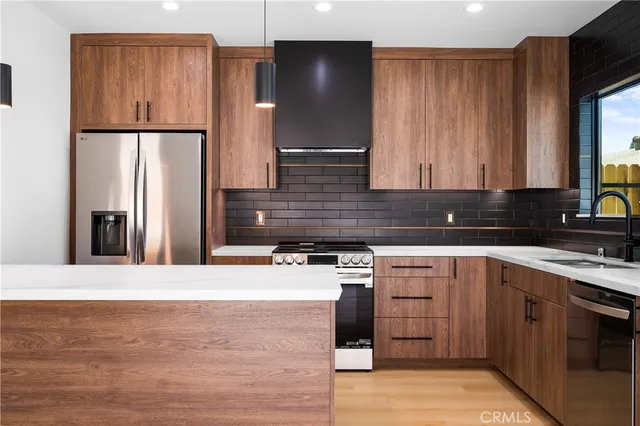 $4,300 | 11431 De Celis Place, Granada Hills, CA 91344