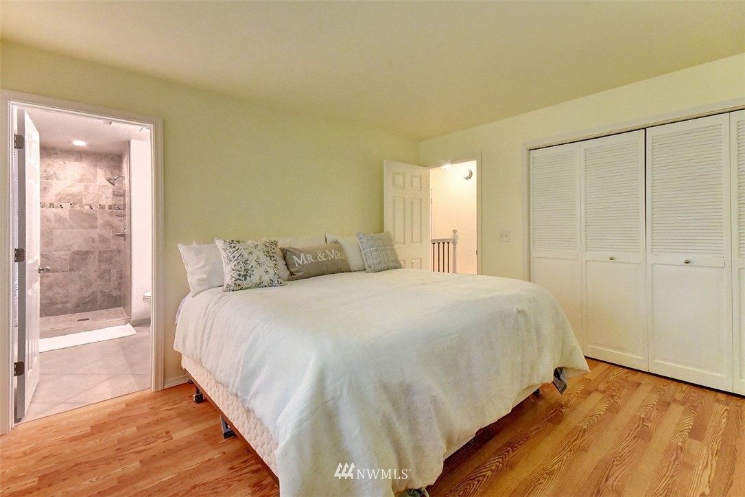 16626 112th Place Northeast Bothell, WA 98011 - Photo 10 of 20 Gallery Image 10