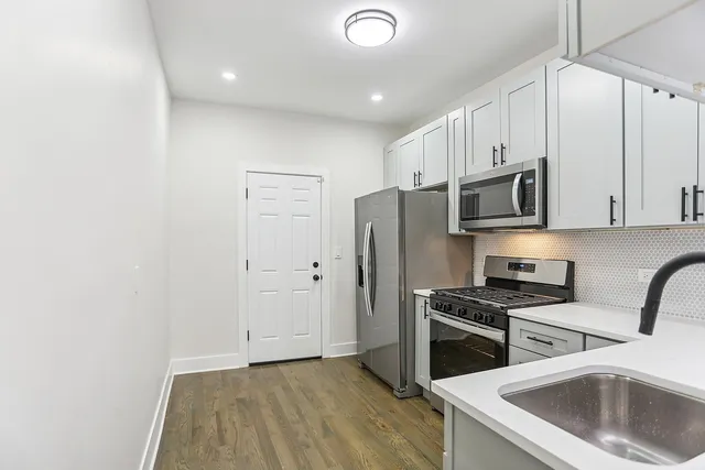 $465,000 | 4832 West Harrison Street, Chicago, IL 60644