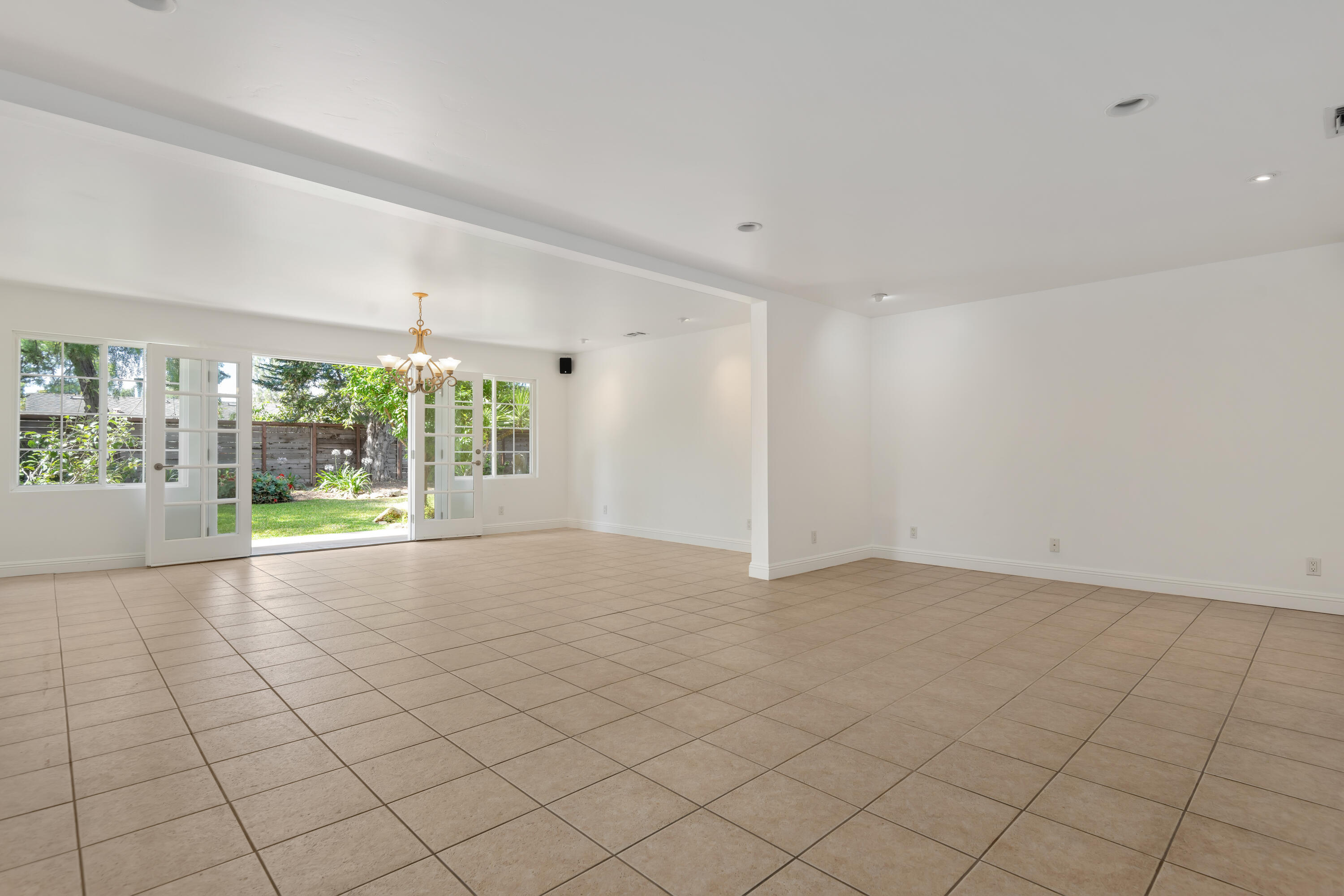 5871 Cathedral Oaks Road Goleta, CA 93117 - Photo 11 of 58 11-Family Room