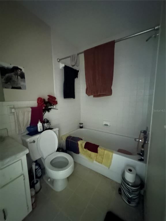 2417 Northeast 6th Street, Unit 8 Ocala, FL 34470 - Photo 18 of 26